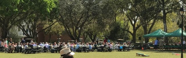 Campus lunch in the Stetson Green